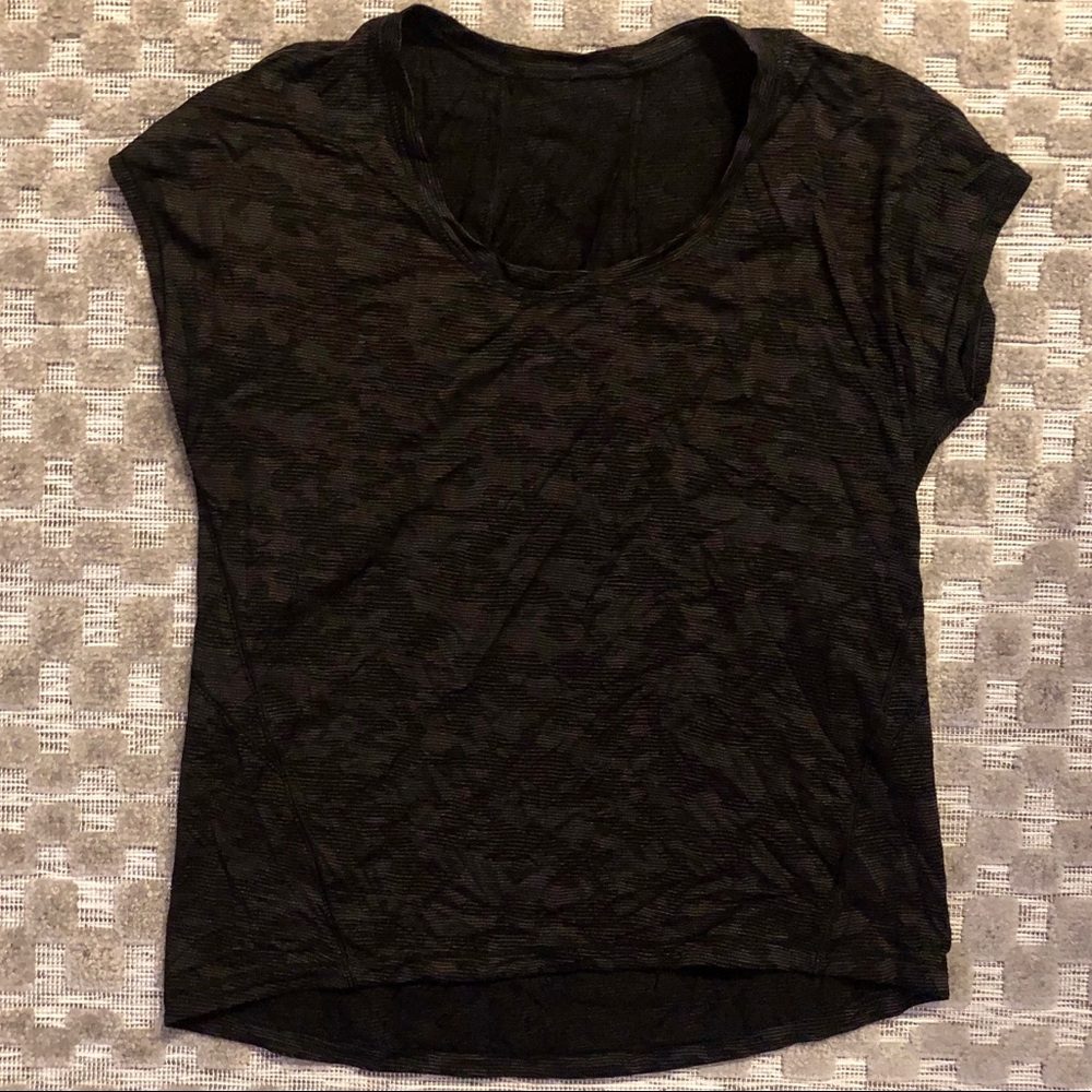Lululemon Camo Short Sleeve Tee